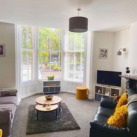 Charles Alexander Short Stay - Clifton Drive Beach Retreat Lytham St Annes Ngoại thất bức ảnh