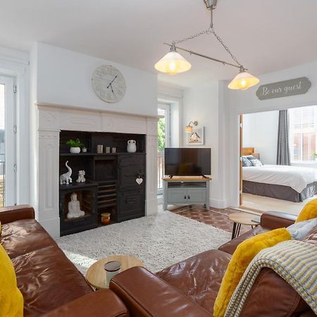 Charles Alexander Short Stay - Clifton Drive Beach Retreat Lytham St Annes Ngoại thất bức ảnh