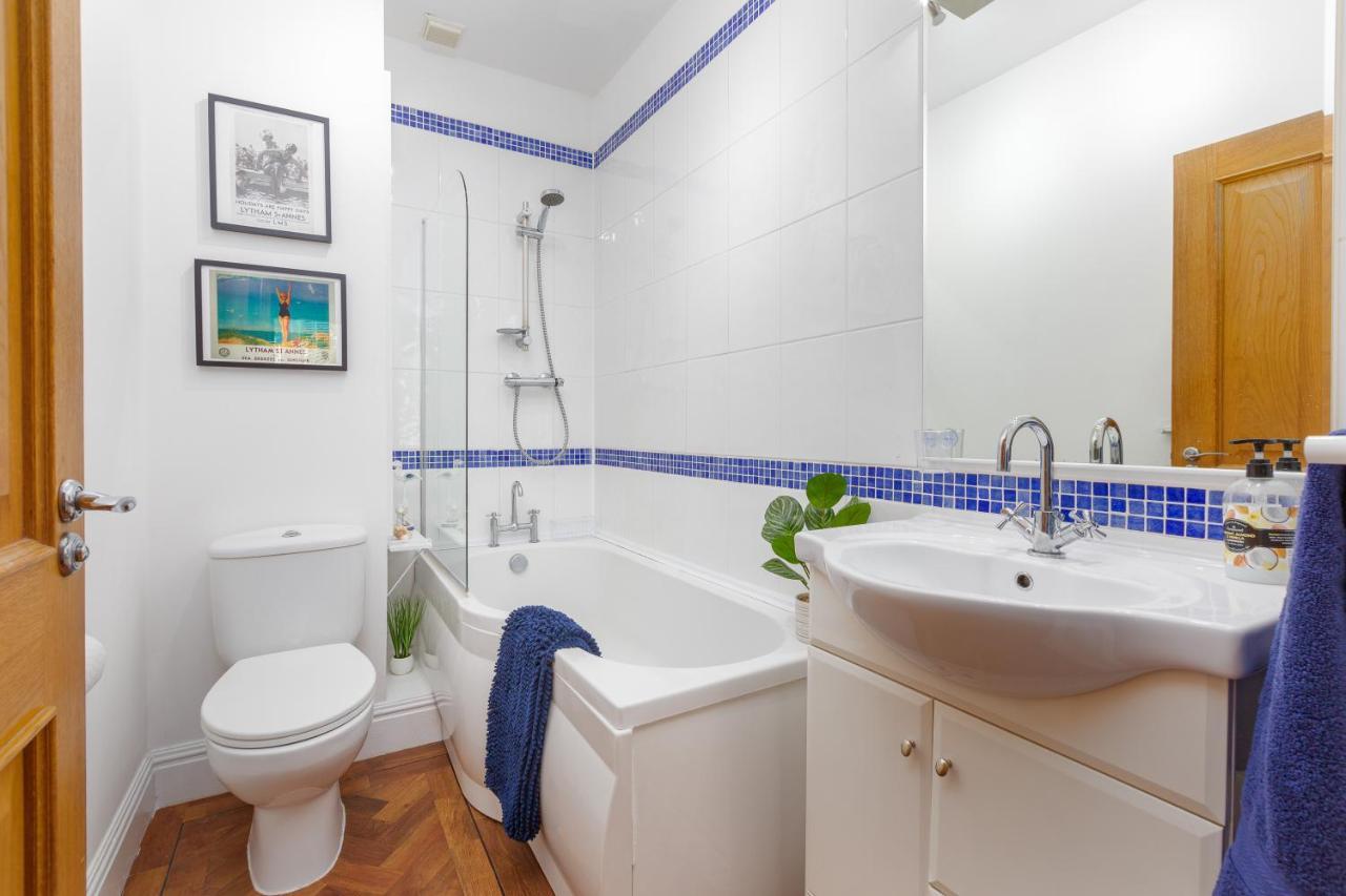 Charles Alexander Short Stay - Clifton Drive Beach Retreat Lytham St Annes Ngoại thất bức ảnh